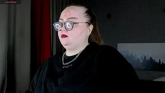 EMMA  CONNOR online show from November 21, 10:41 pm