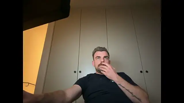 mrbigballs online show from December 2, 8:26 pm