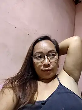 asianwet4u online show from February 13, 3:41 pm