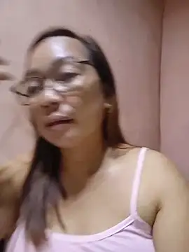 asianwet4u online show from June 3, 4:23 pm