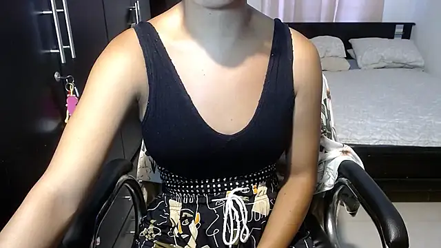 sensual nataliee online show from January 9, 7:50 pm