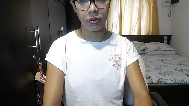 sensual nataliee online show from February 10, 2:05 pm