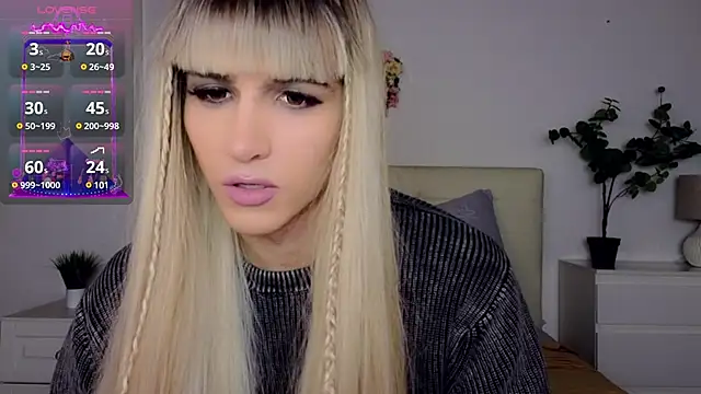 HelenSpellman online show from December 11, 5:32 am