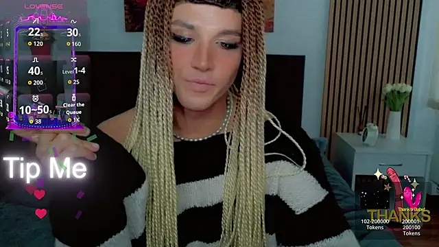 Snapshot of HelenSpellman chatting on June 21, 3:31 am HelenSpellman online show from June 21, 3:31 am