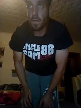 Snapshot of Codymc89 chatting on June 14, 12:08 am Codymc89 online show from June 14, 12:08 am