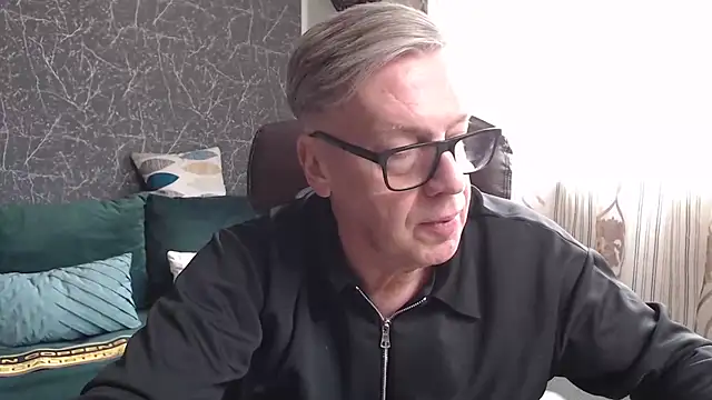 RobertStripX online show from February 28, 12:28 pm