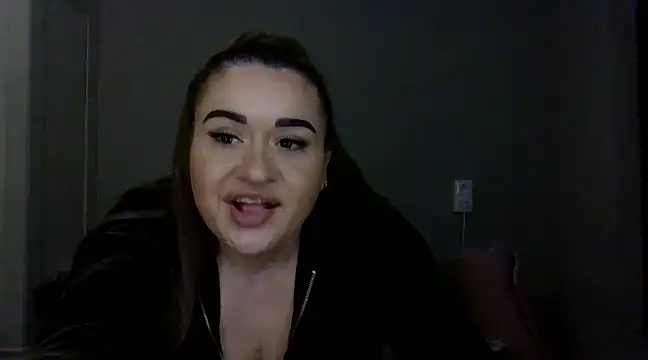 avajade online show from December 5, 3:28 pm