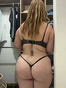 moniquerainx online show from December 17, 5:29 am