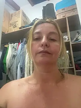 moniquerainx online show from January 8, 11:18 pm