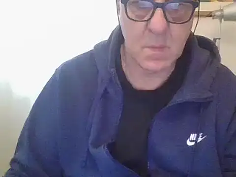 ANONIMO7735 online show from March 23, 9:10 am