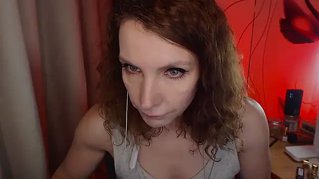 JohansonKatie online show from January 18, 3:27 pm