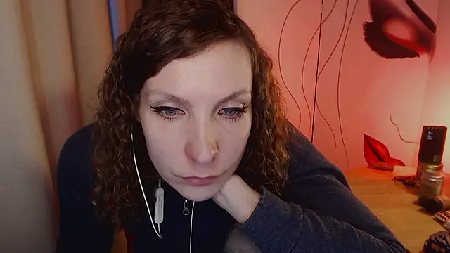 JohansonKatie online show from January 23, 1:24 pm