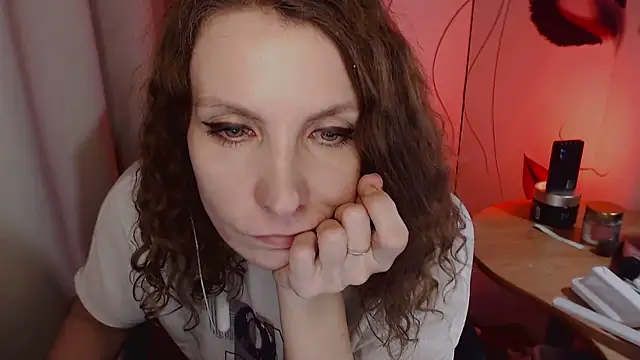 JohansonKatie online show from January 27, 2:42 am