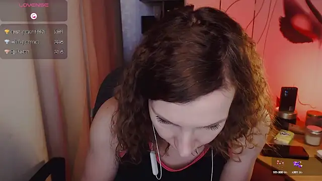 JohansonKatie online show from February 4, 9:49 am