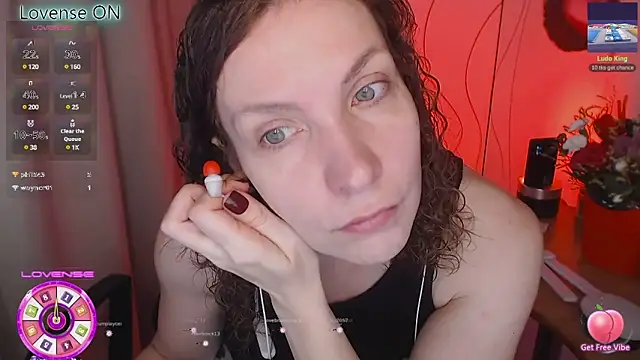 JohansonKatie online show from February 17, 6:42 am