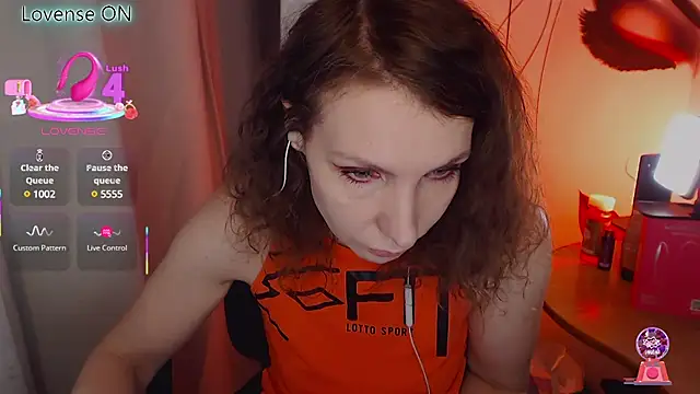 JohansonKatie online show from March 14, 8:32 am