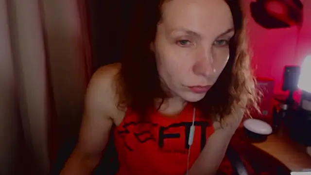 JohansonKatie online show from March 18, 3:20 am