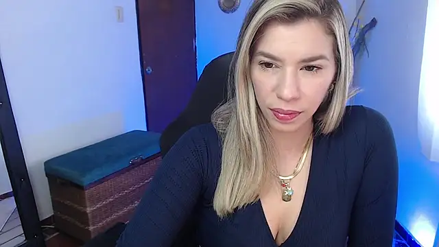 ms sofia x online show from October 27, 5:28 pm