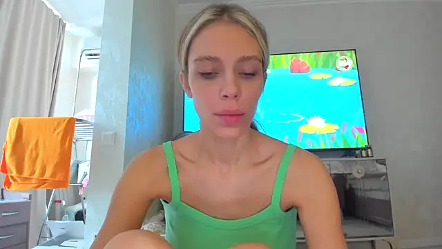 Iris cherry online show from December 8, 6:01 am