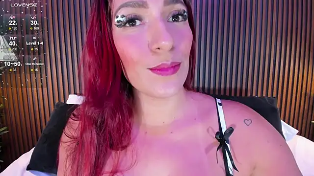 Snapshot of naughty_flower18 chatting on March 5, 10:43 pm naughty flower18 online show from March 5, 10:43 pm