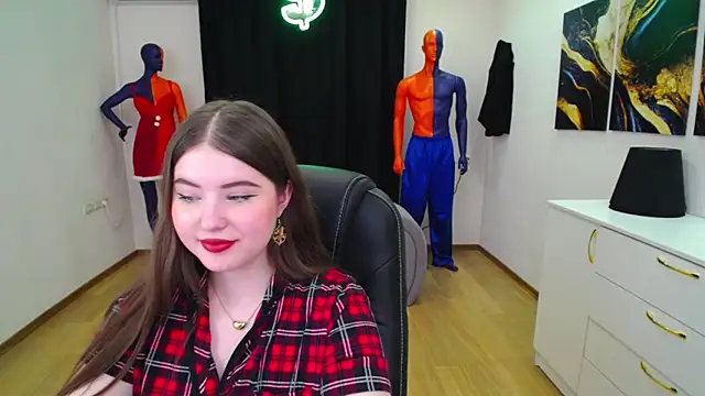 NicoleFoxery online show from February 8, 9:15 pm