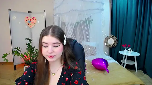 NicoleFoxery online show from February 15, 10:22 am