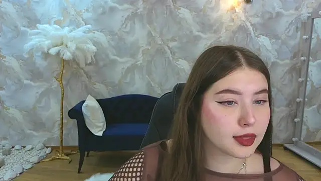 NicoleFoxery online show from September 30, 6:24 pm