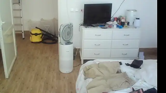 Snapshot of theSecretBallerino chatting on September 23, 6:38 am theSecretBallerino online show from September 23, 6:38 am