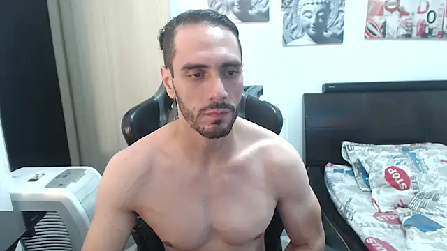Snapshot of samuelgarcia_ chatting on January 7, 11:24 pm samuelgarcia online show from January 7, 11:24 pm