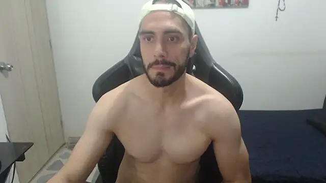 Snapshot of samuelgarcia_ chatting on September 27, 10:42 am samuelgarcia online show from September 27, 10:42 am