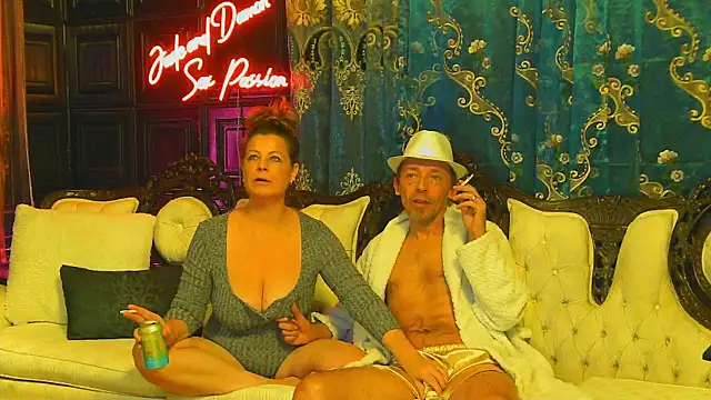 JadeandDamon online show from December 1, 5:29 pm