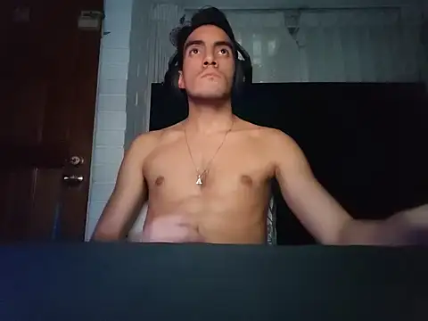 TommyMomentum online show from March 17, 4:39 am