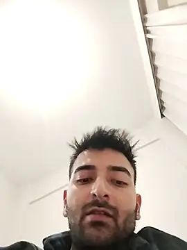 Snapshot of Beyefendistannbul chatting on March 13, 1:01 am Beyefendistannbul online show from March 13, 1:01 am