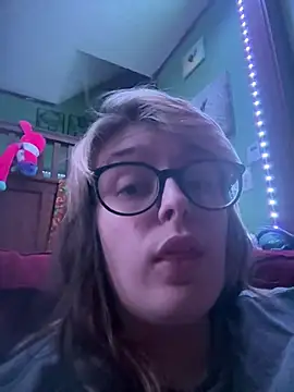 Snapshot of Bubblesgotcakee chatting on May 10, 1:00 am Bubblesgotcakee online show from May 10, 1:00 am