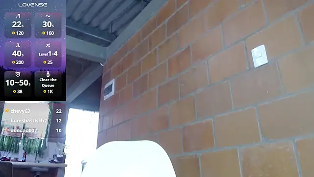 Snapshot of jasminne_ chatting on March 7, 5:49 pm jasminne online show from March 7, 5:49 pm