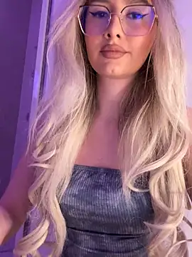 mollyxxx online show from March 9, 2:39 am