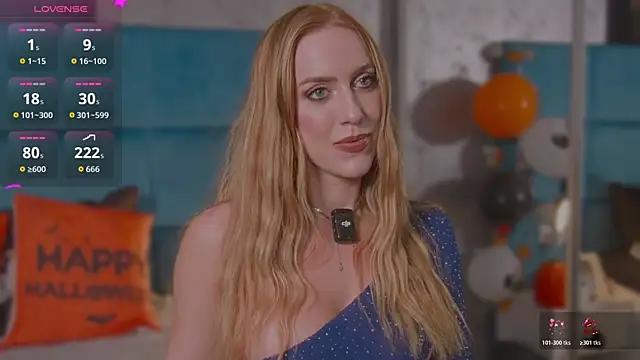 RockQueen A online show from November 1, 5:04 pm