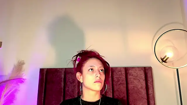 Snapshot of JupiteFox chatting on October 12, 5:12 pm JupiteFox online show from October 12, 5:12 pm