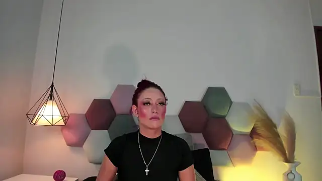 Snapshot of JupiteFox chatting on October 20, 10:54 pm JupiteFox online show from October 20, 10:54 pm