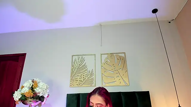 JupiteFox online show from April 11, 1:54 am