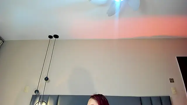 JupiteFox online show from April 16, 12:44 am