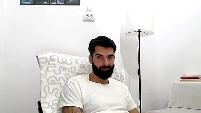 Verycutex online show from November 8, 11:14 pm