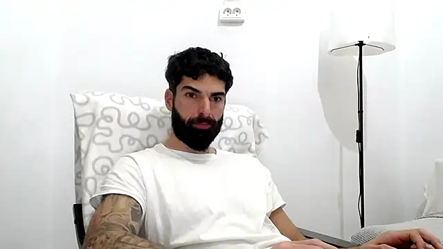 Verycutex online show from December 16, 6:51 am