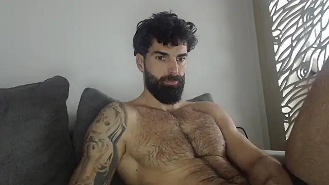 Verycutex online show from February 14, 8:33 am