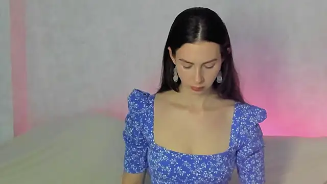 Snapshot of Teresa_Hardly chatting on November 13, 8:19 pm Teresa Hardly online show from November 13, 8:19 pm