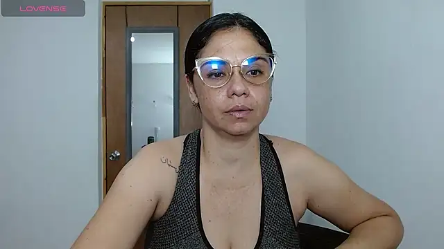 selena ferri online show from March 6, 12:07 am