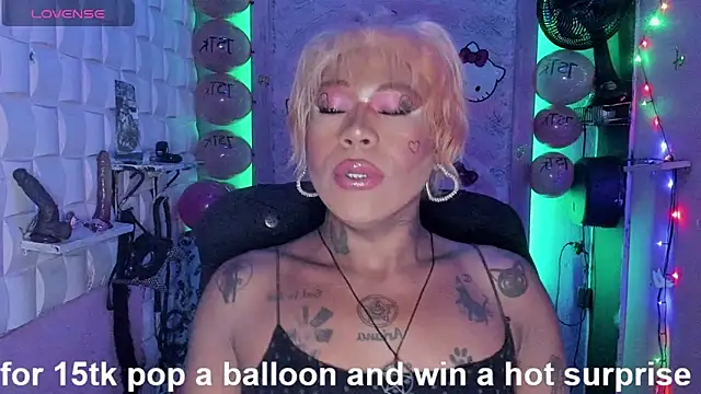 tsviolett online show from February 14, 8:26 pm