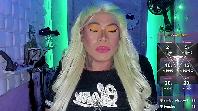 tsviolett online show from February 21, 9:32 pm