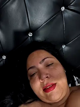 NIKOLE1301 online show from December 17, 9:21 pm