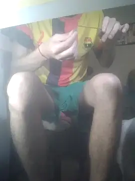 yourboysexy19 online show from December 15, 12:37 am